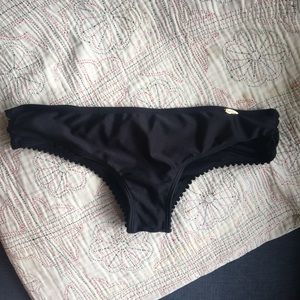 Cheeky bottom never worn